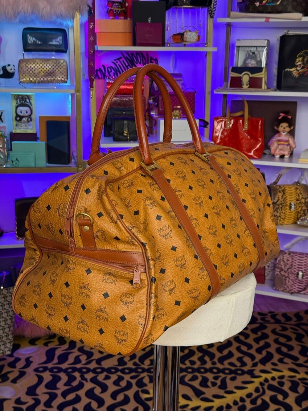 Mcm Viseto Cognac Leather Weekender Round Duffle Bag w/ handle coupler wrap 55cm - Picture 4 of 15